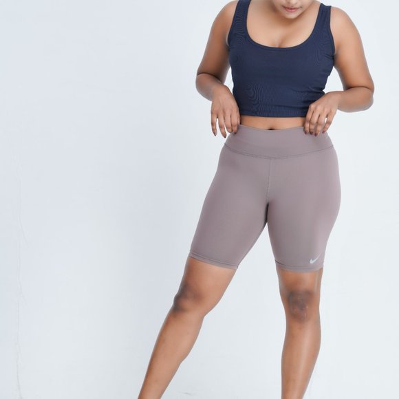 NWT Nike Sportswear Essential Women's High Waist Bike Short Beige UK 4 - UK 23 - Picture 2 of 7